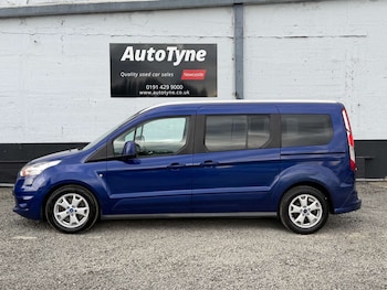 Used Ford Grand Tourneo Connect 2015 for sale - 79147176: Photo