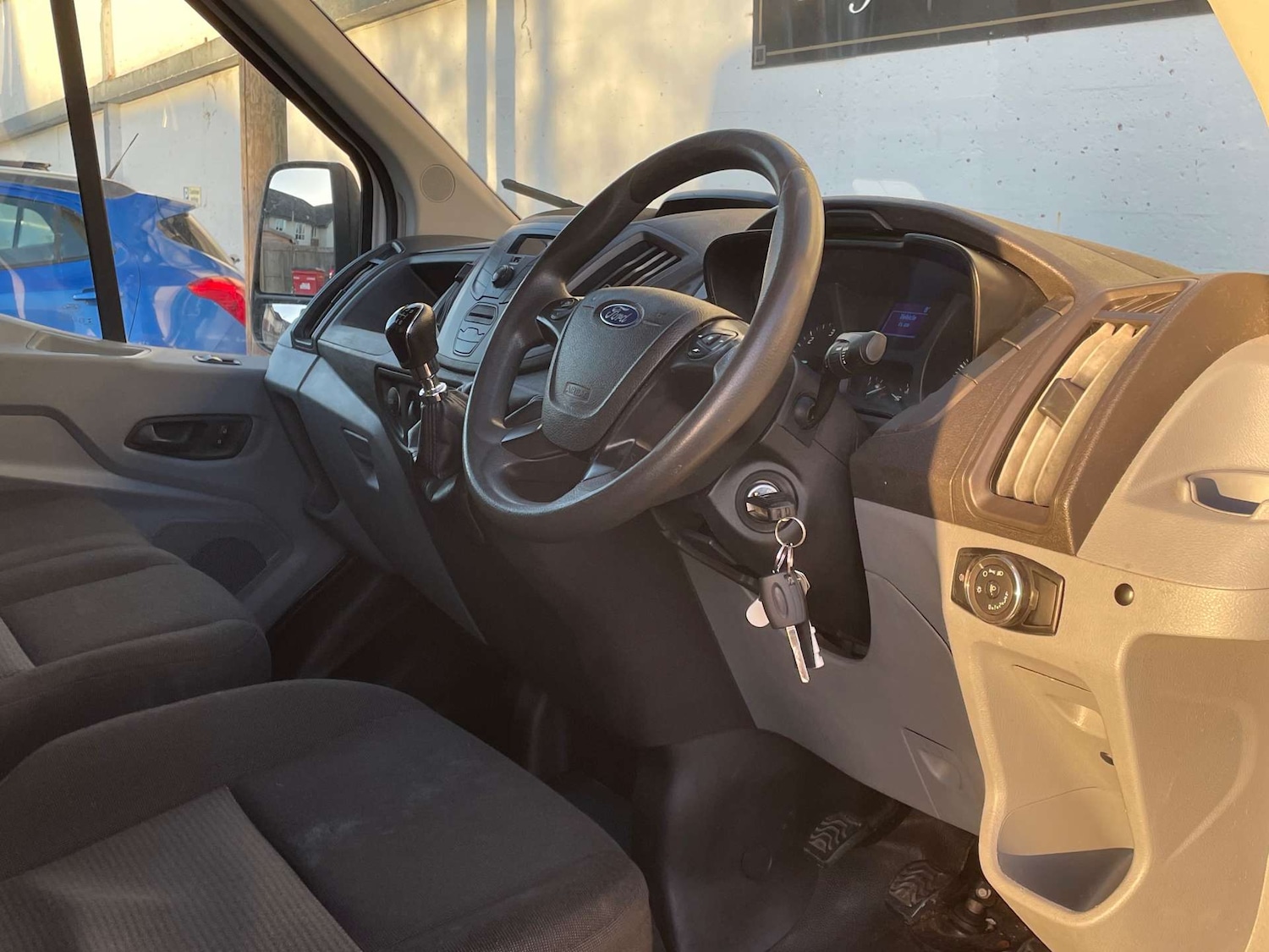 Used Ford Transit 2017 for sale - 77022539: Photo 9