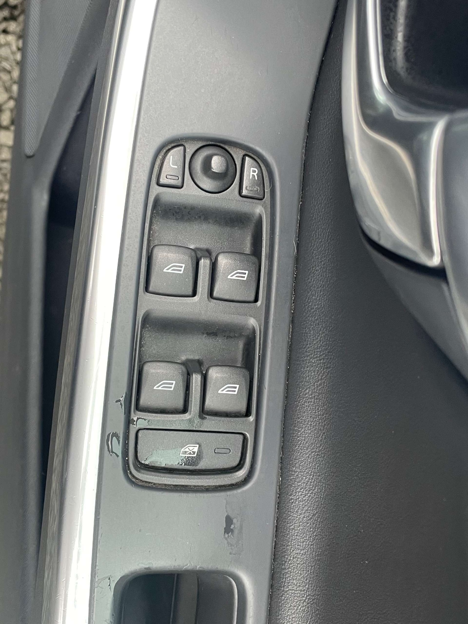 Used Volvo V60 2014 for sale - 76919202: Photo 15