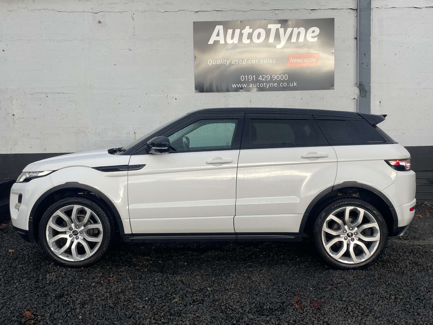 Used Land Rover Range Rover Evoque 2013 for sale - 76682729: Photo 5
