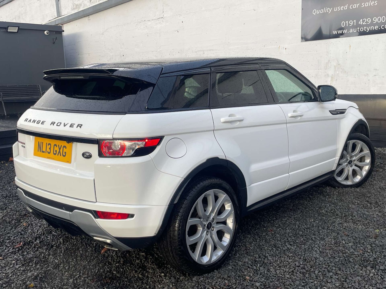 Used Land Rover Range Rover Evoque 2013 for sale - 76682729: Photo 6
