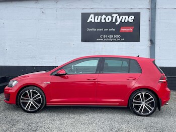 Used Volkswagen Golf 2016 for sale - 78654372: Photo