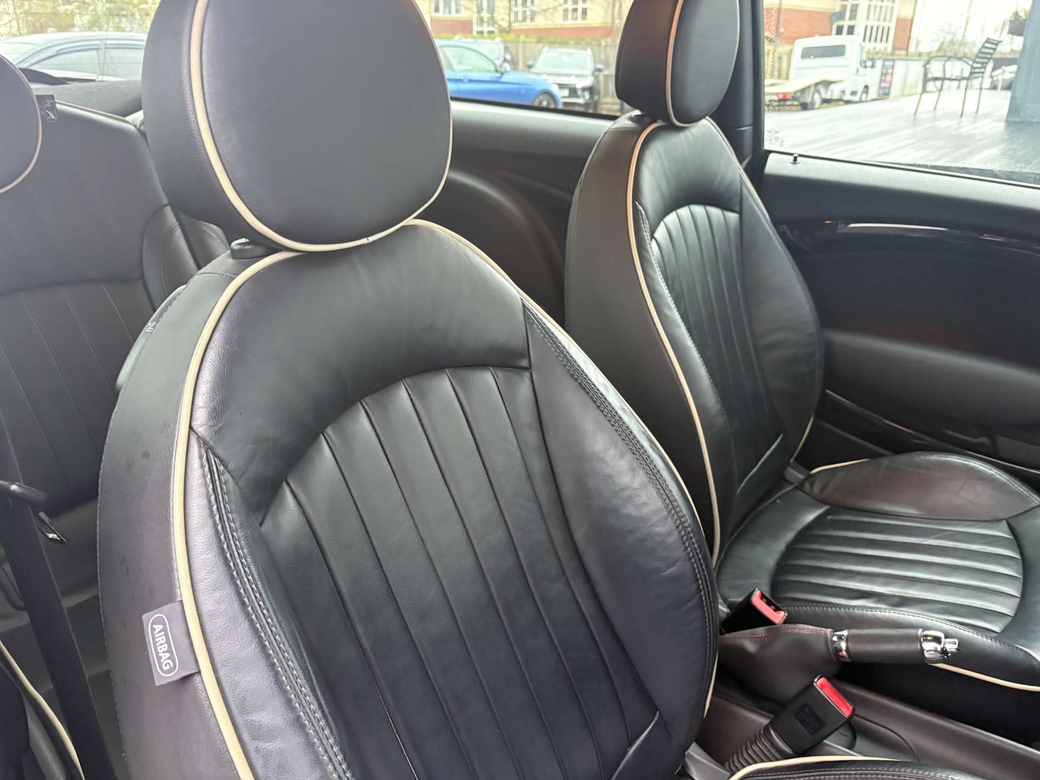 Used MINI Hatch 2011 for sale - 77326093: Photo 16