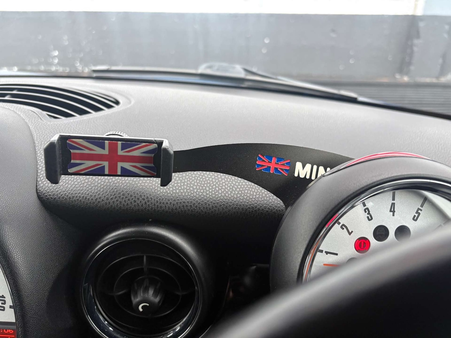 Used MINI Hatch 2011 for sale - 77326093: Photo 19