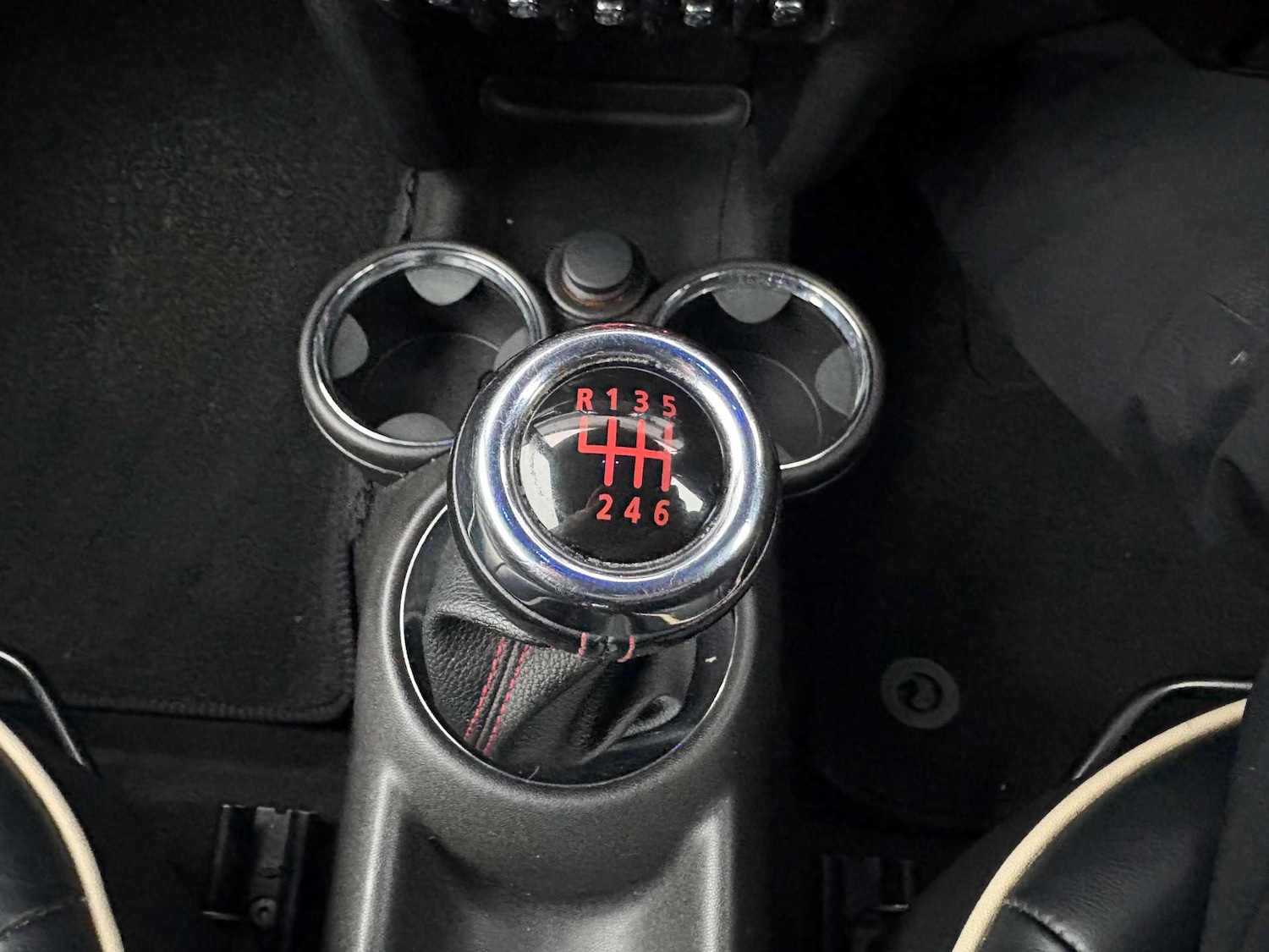 Used MINI Hatch 2011 for sale - 77326093: Photo 24