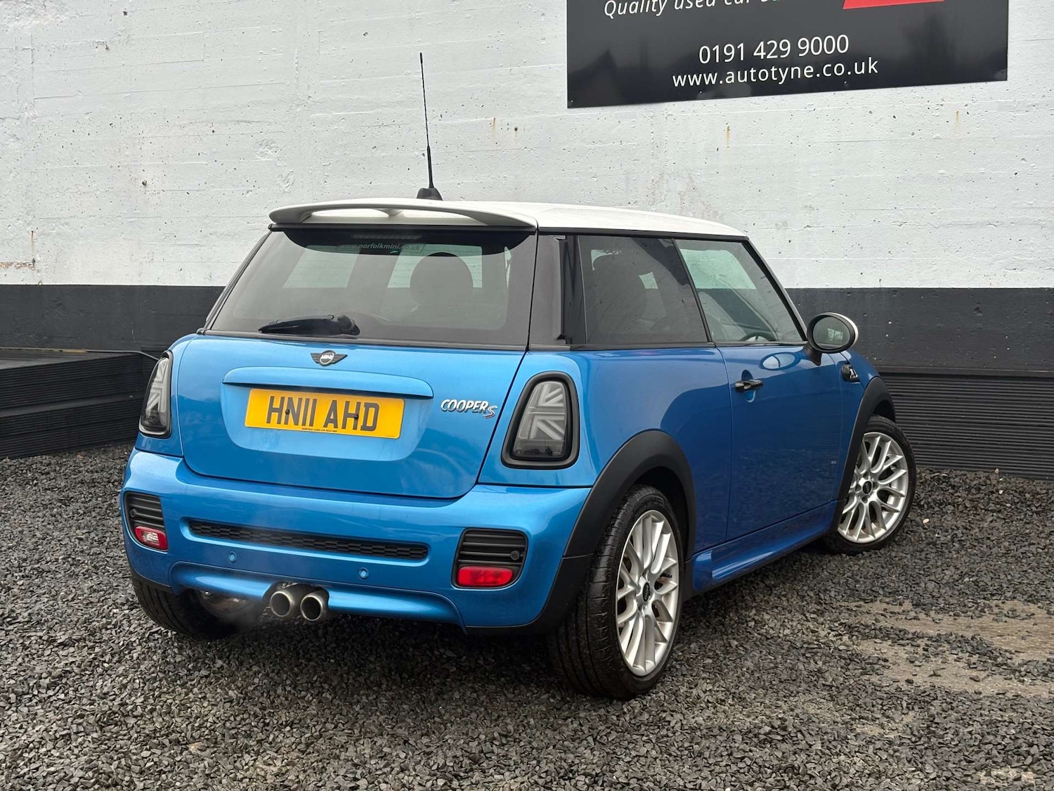 Used MINI Hatch 2011 for sale - 77326093: Photo 4