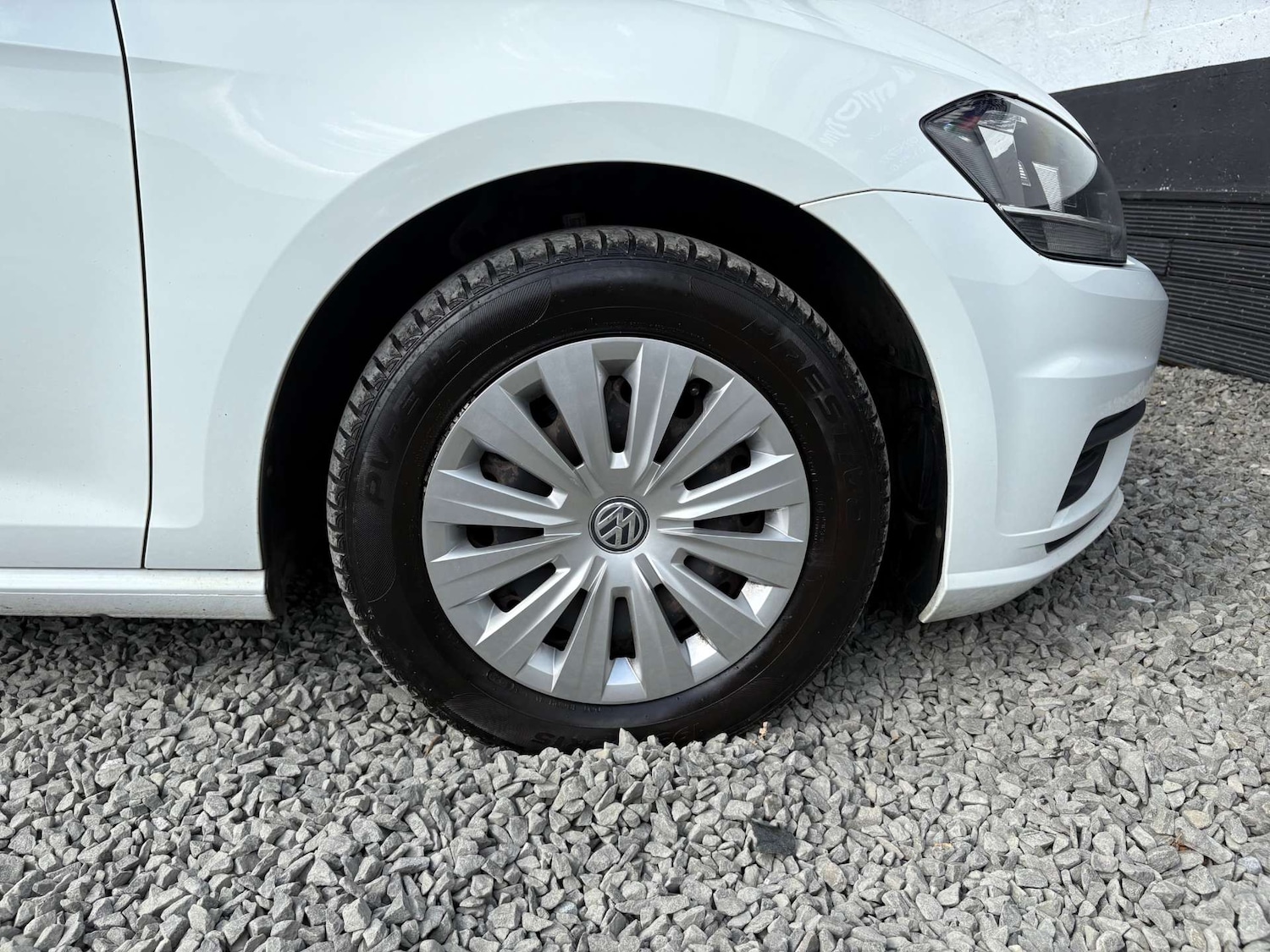 Used Volkswagen Golf 2017 for sale - 76601519: Photo 11