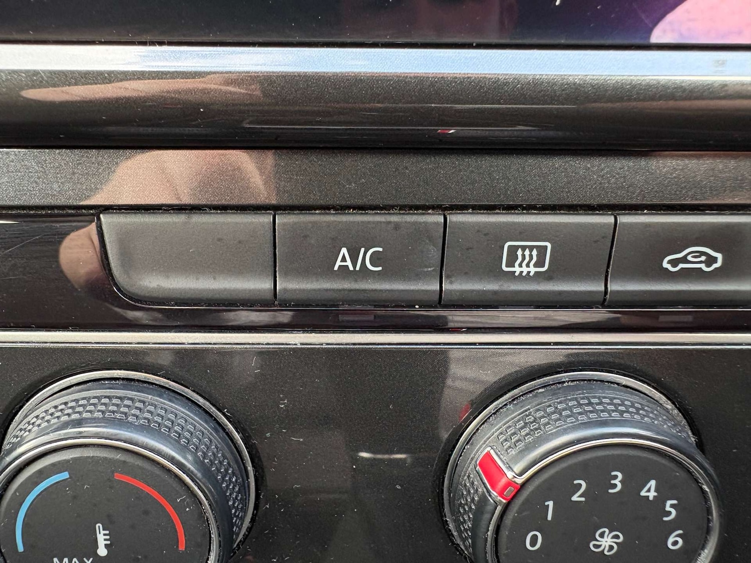 Used Volkswagen Golf 2017 for sale - 76601519: Photo 16