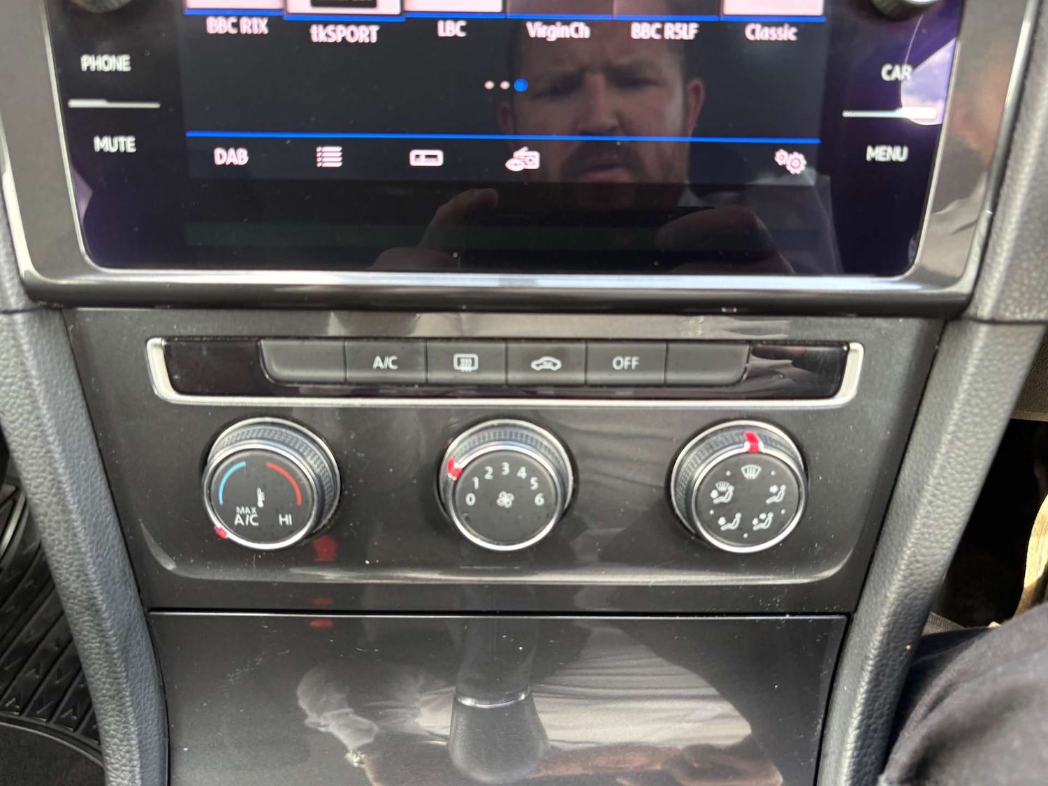 Used Volkswagen Golf 2017 for sale - 76601519: Photo 18