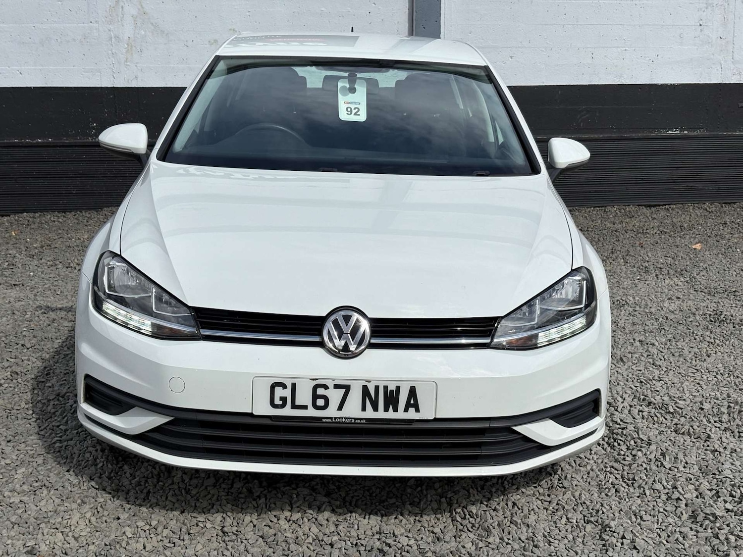 Used Volkswagen Golf 2017 for sale - 76601519: Photo 2