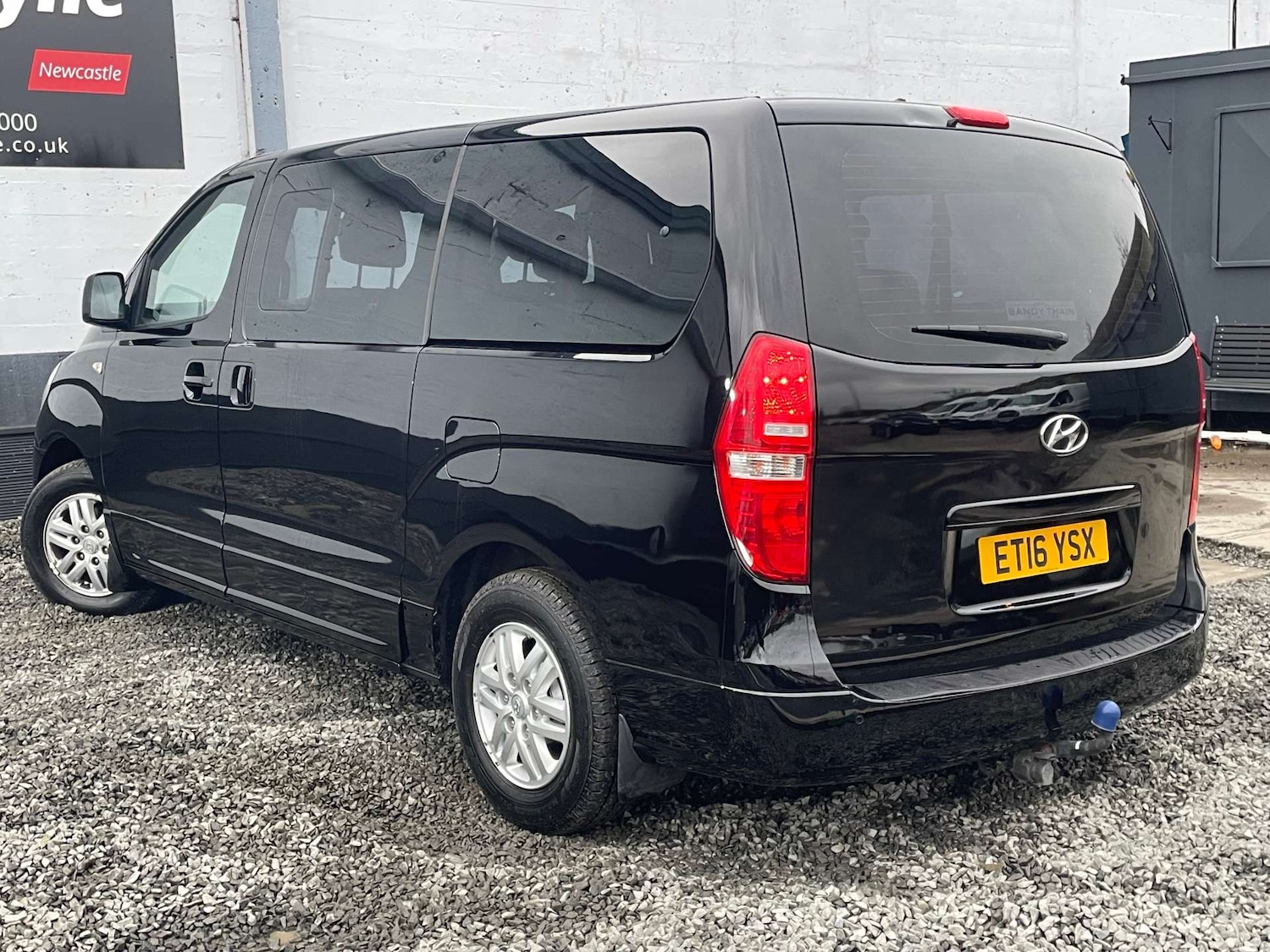 Used Hyundai i800 2016 for sale - 77420222: Photo 8