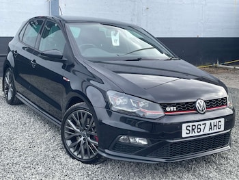 Used Volkswagen Polo 2017 for sale - 76006100: Photo