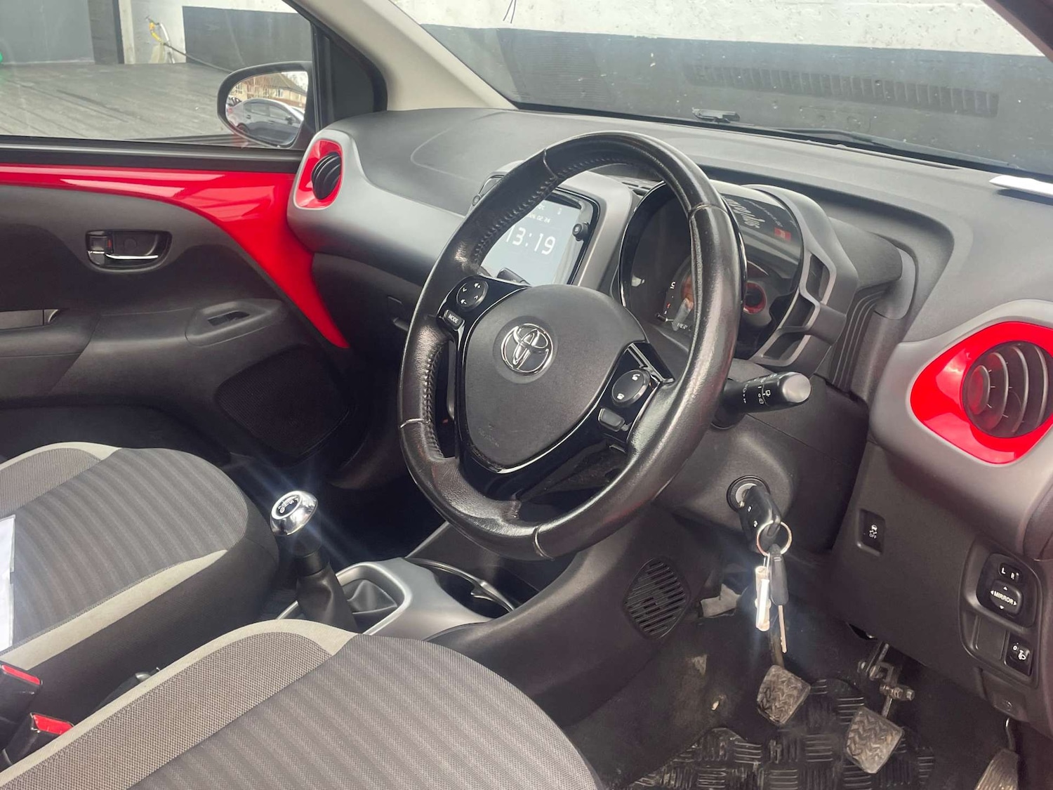 Used Toyota AYGO 2019 for sale - 77652969: Photo 18