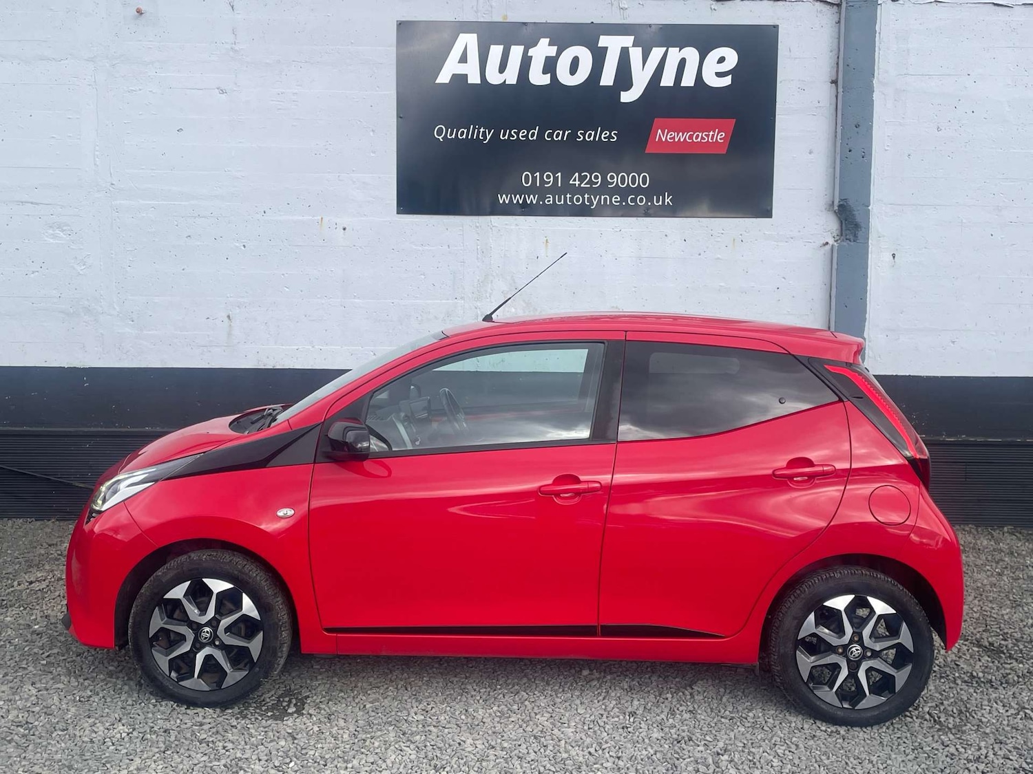Used Toyota AYGO 2019 for sale - 77652969: Photo 4