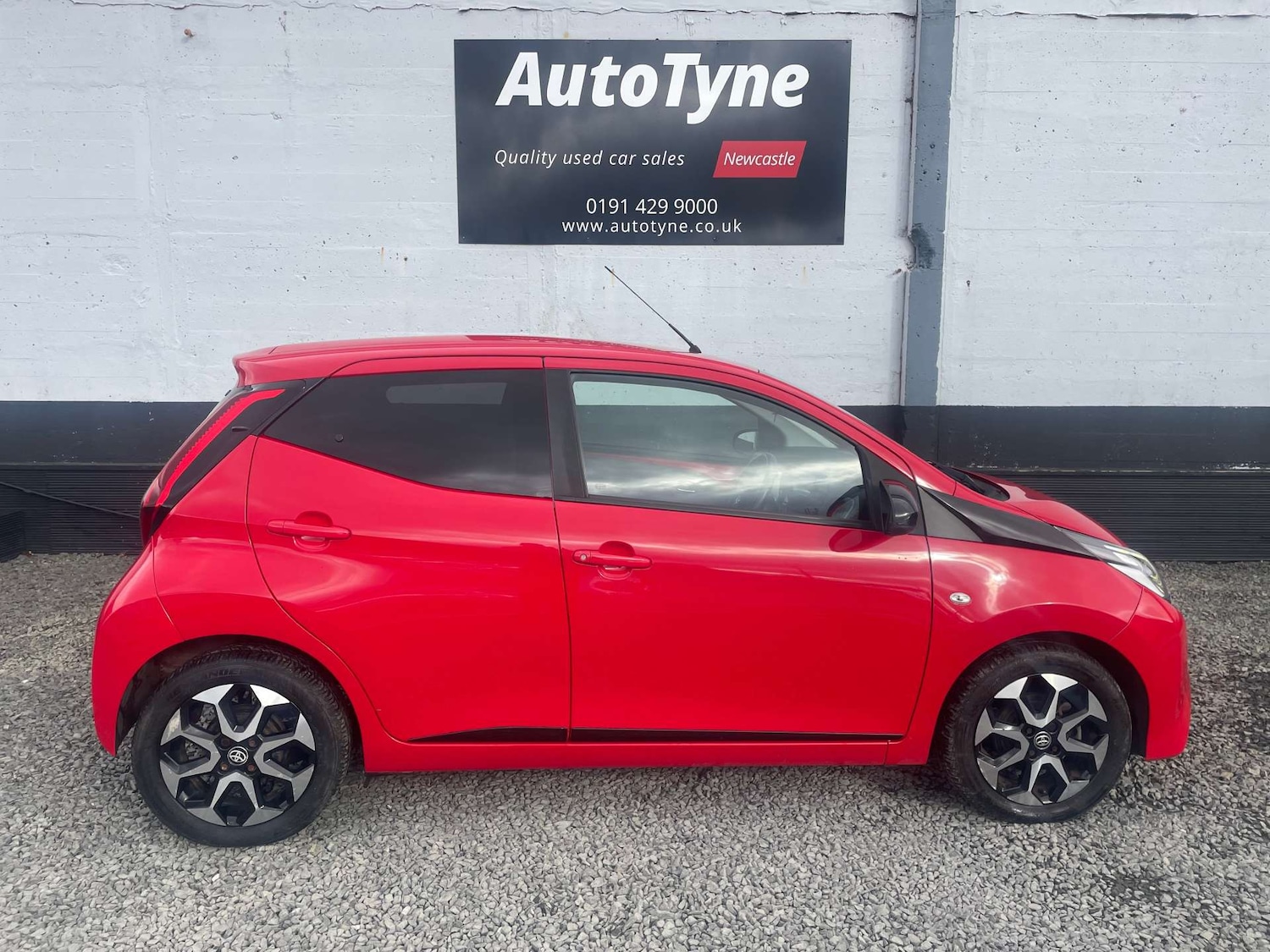 Used Toyota AYGO 2019 for sale - 77652969: Photo 5