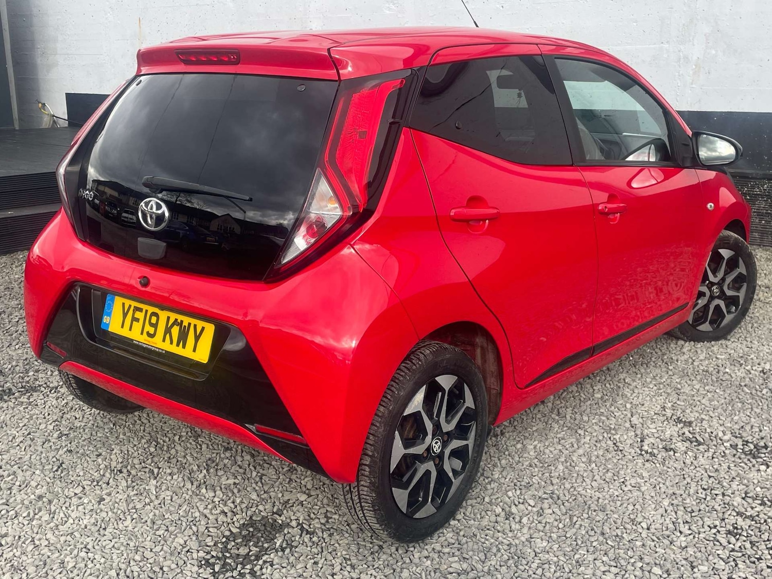 Used Toyota AYGO 2019 for sale - 77652969: Photo 6