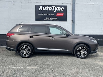 Used Mitsubishi Outlander 2016 for sale - 78908885: Photo