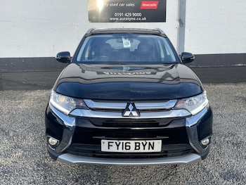 Used Mitsubishi Outlander 2016 for sale - 77584850: Photo