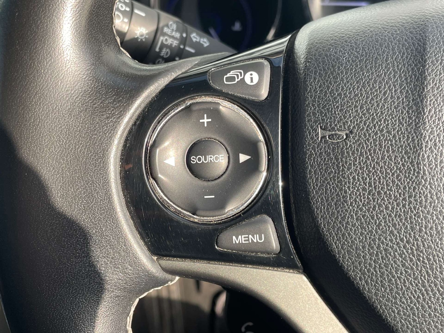 Used Honda Civic 2015 for sale - 77104188: Photo 18