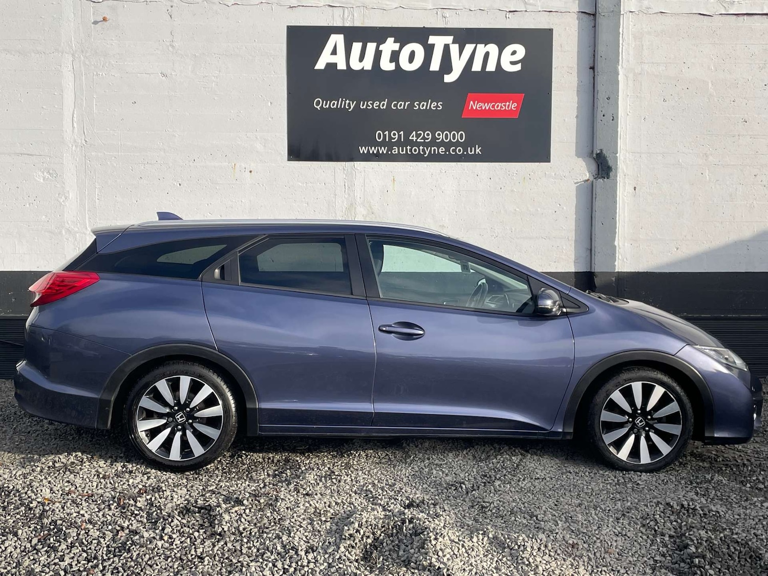 Used Honda Civic 2015 for sale - 77104188: Photo 4