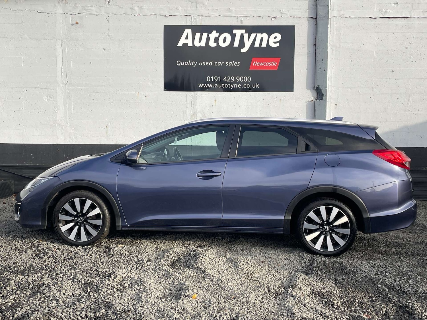 Used Honda Civic 2015 for sale - 77104188: Photo 5