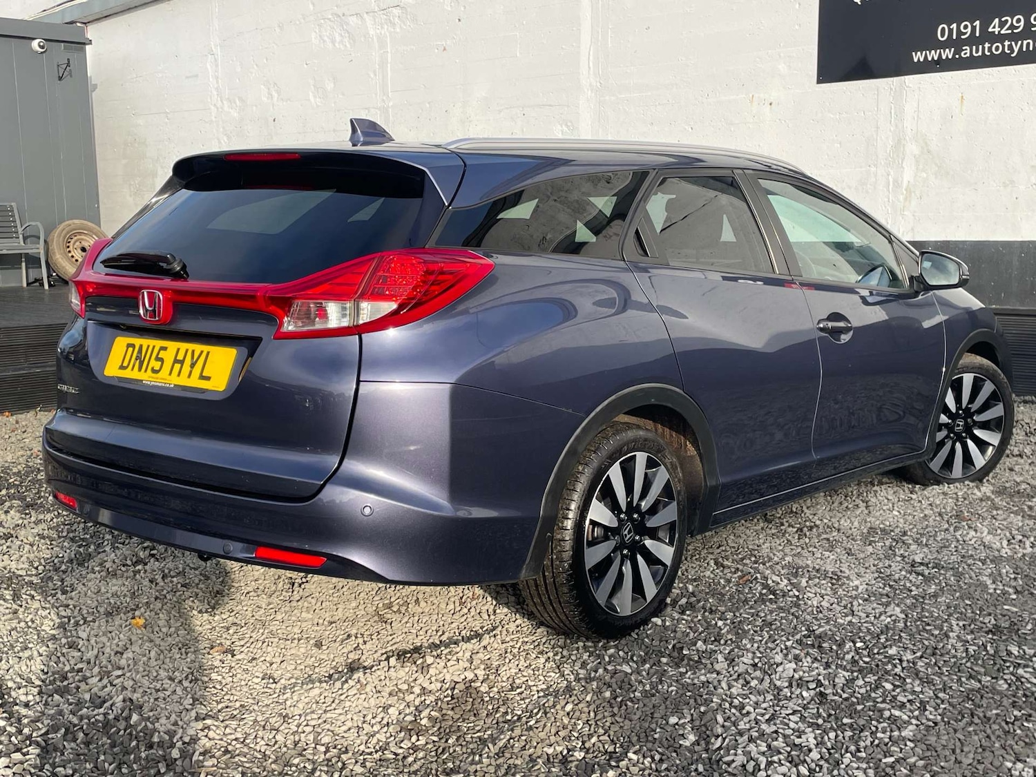 Used Honda Civic 2015 for sale - 77104188: Photo 6