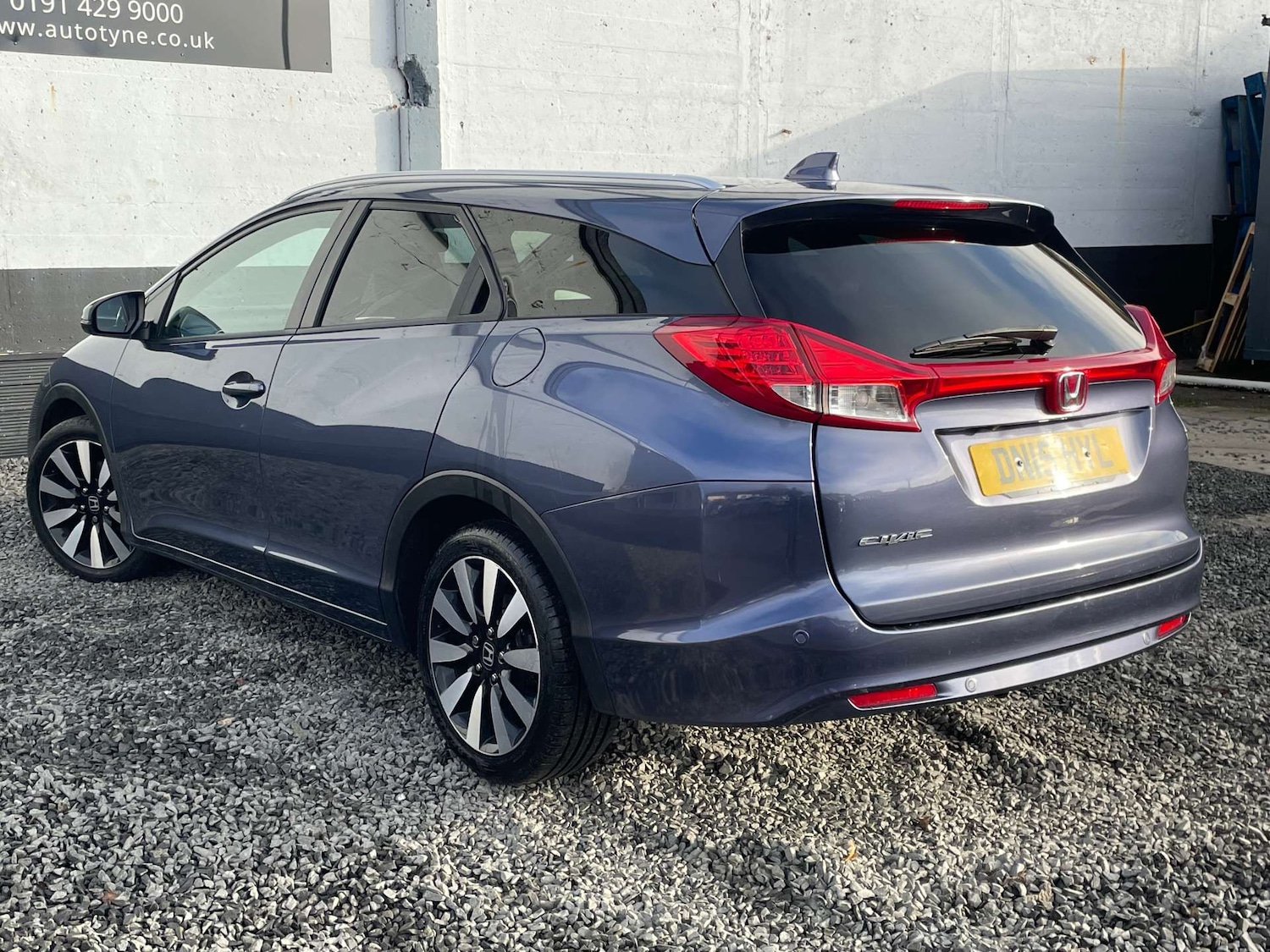 Used Honda Civic 2015 for sale - 77104188: Photo 8