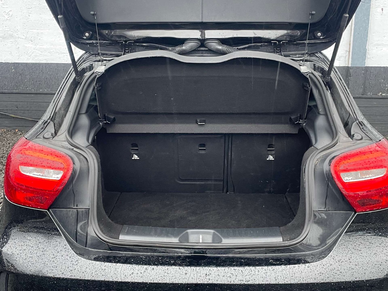 Used Mercedes-Benz A-Class 2016 for sale - 77180063: Photo 9