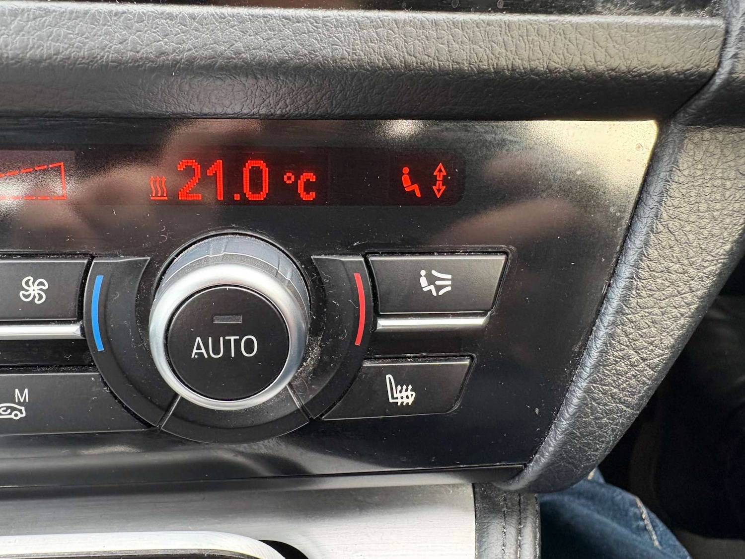 Used BMW 5 Series 2015 for sale - 76493571: Photo 12