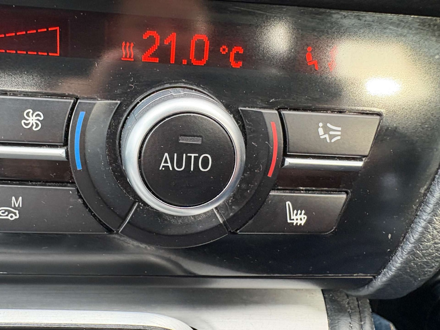 Used BMW 5 Series 2015 for sale - 76493571: Photo 24