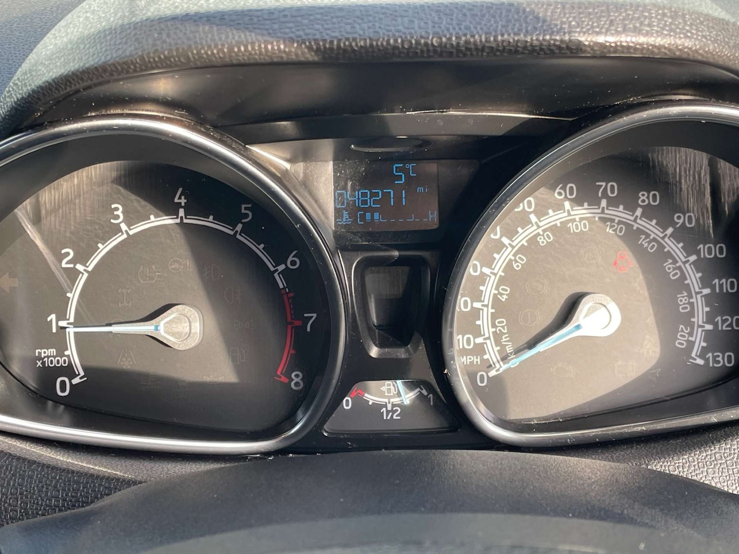 Used Ford Ecosport 2016 for sale - 77198038: Photo 17