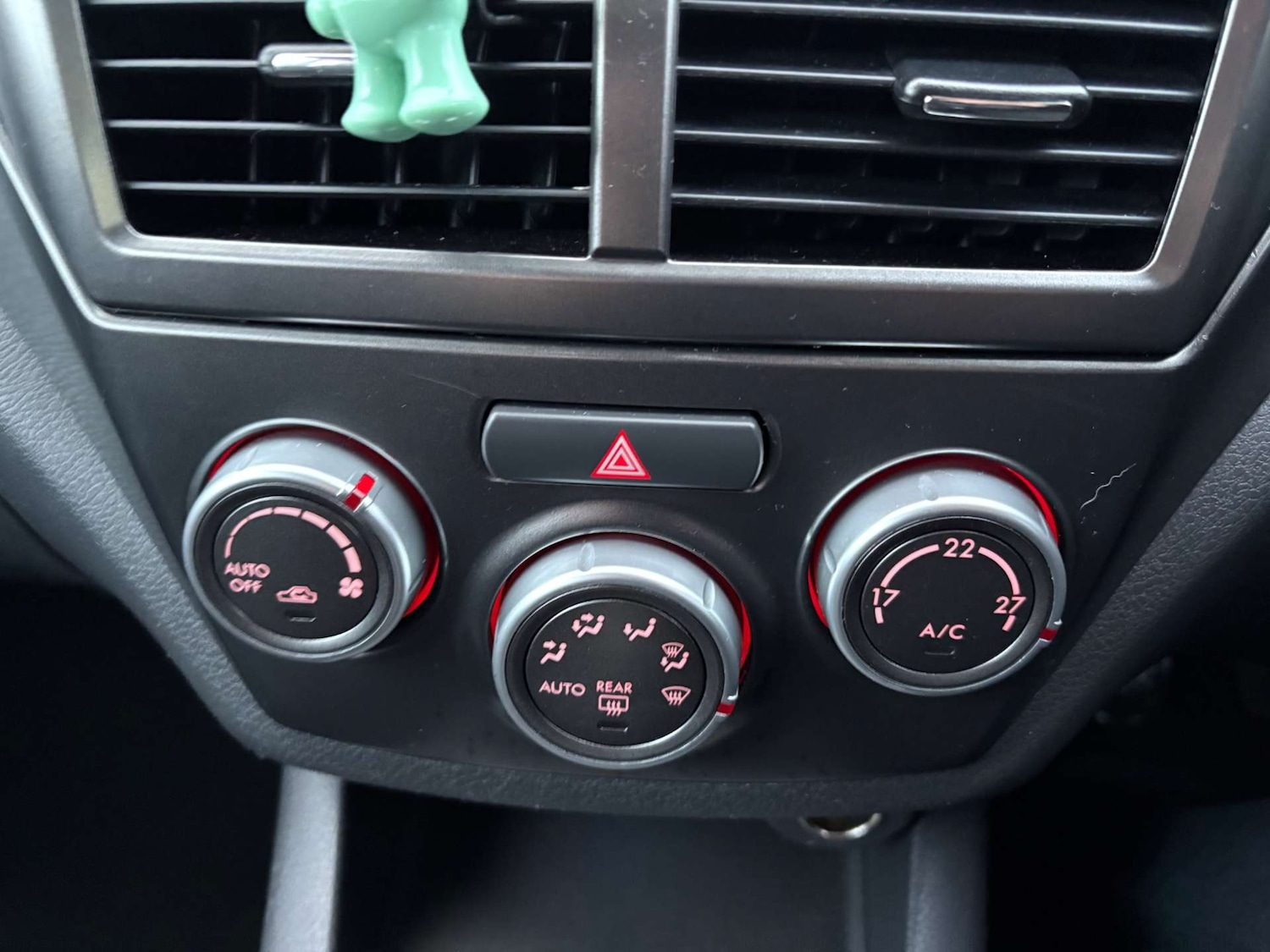 Used Subaru Impreza 2010 for sale - 76642914: Photo 21