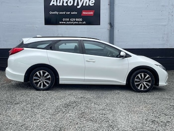 Used Honda Civic 2014 for sale - 75909599: Photo