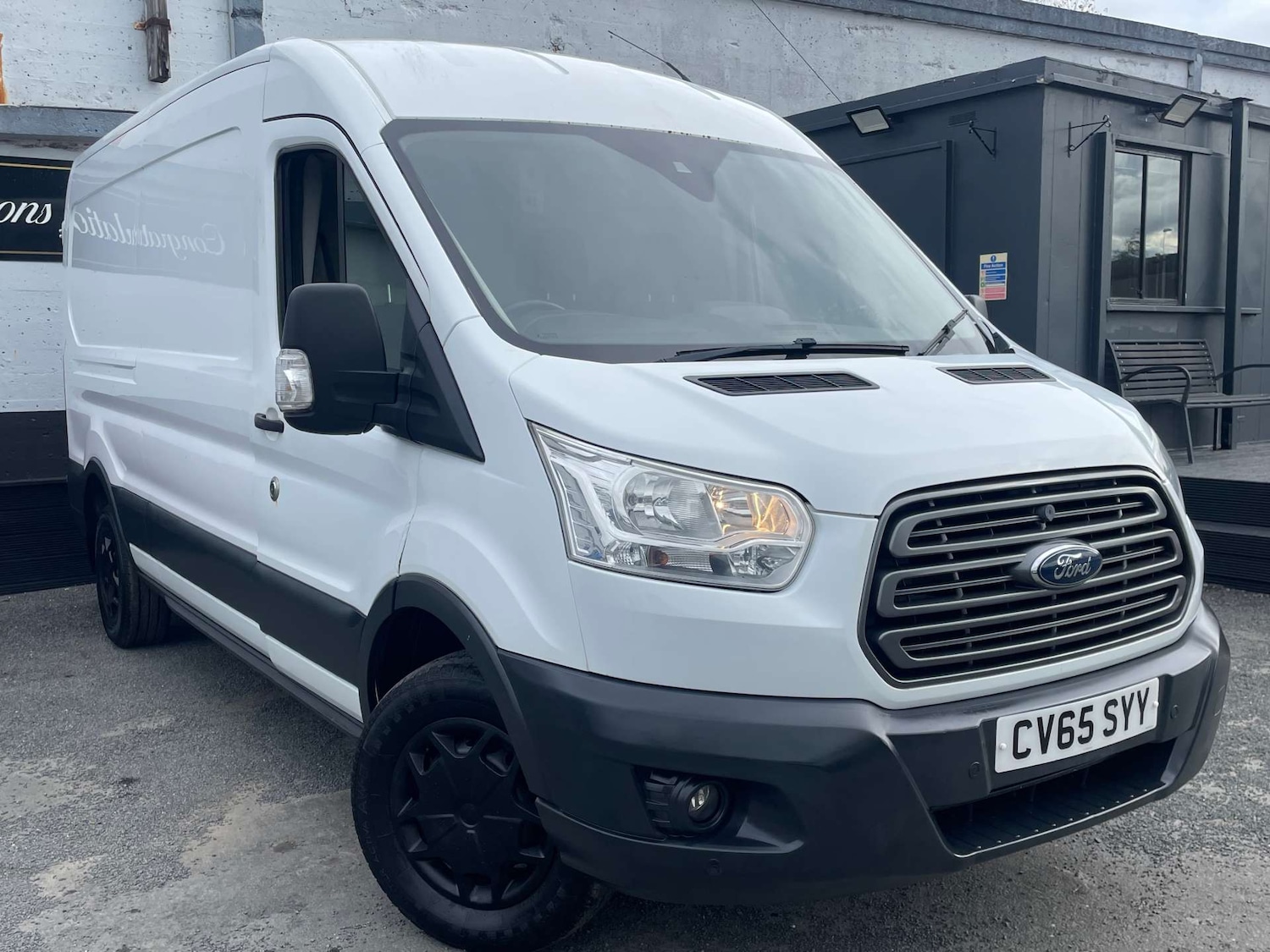 Used Ford Transit 2015 for sale - 76194652: Photo 1