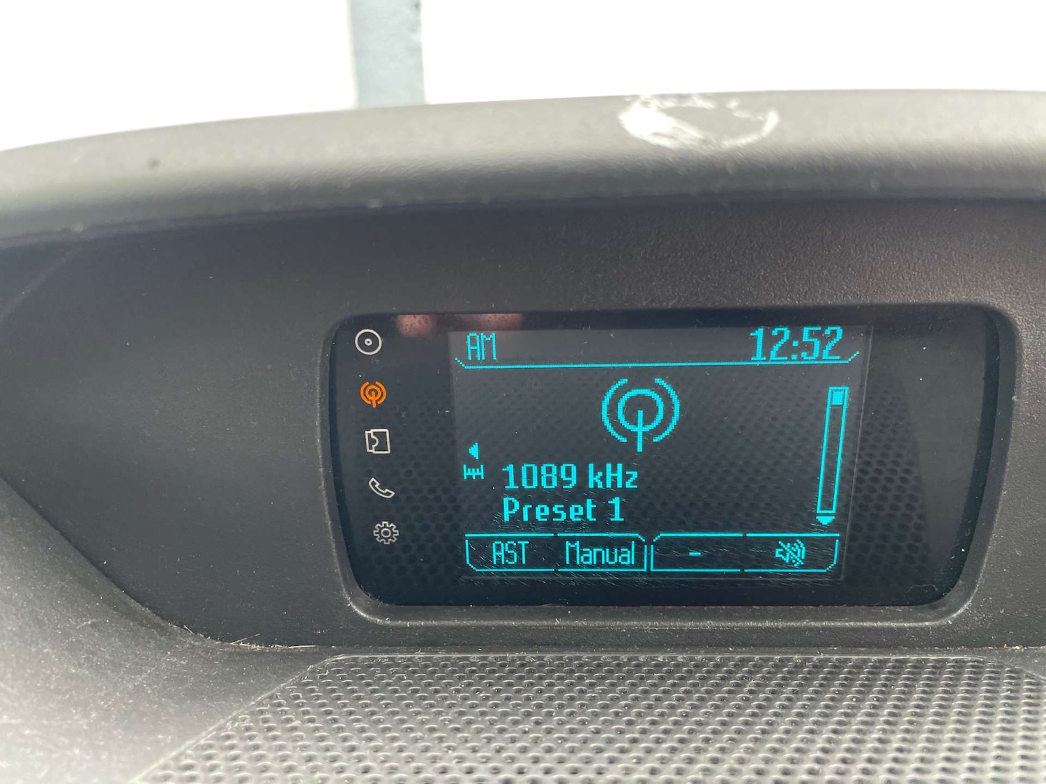 Used Ford Transit 2015 for sale - 76194652: Photo 23