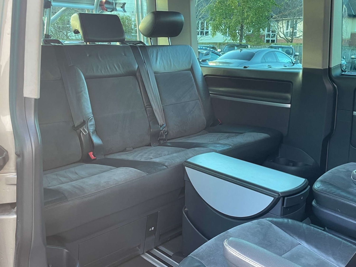 Used Volkswagen Caravelle 2011 for sale - 76737870: Photo 12