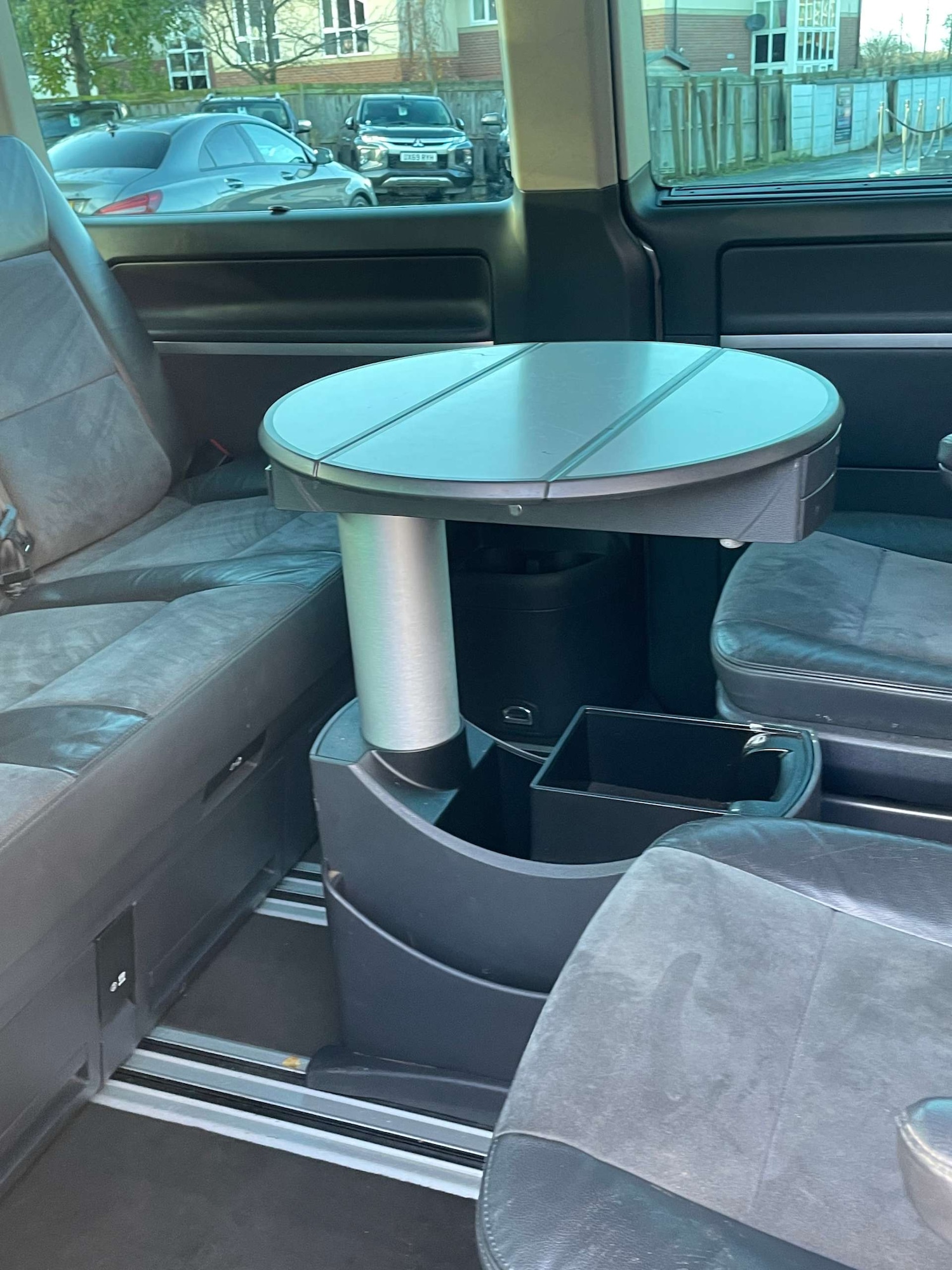 Used Volkswagen Caravelle 2011 for sale - 76737870: Photo 13