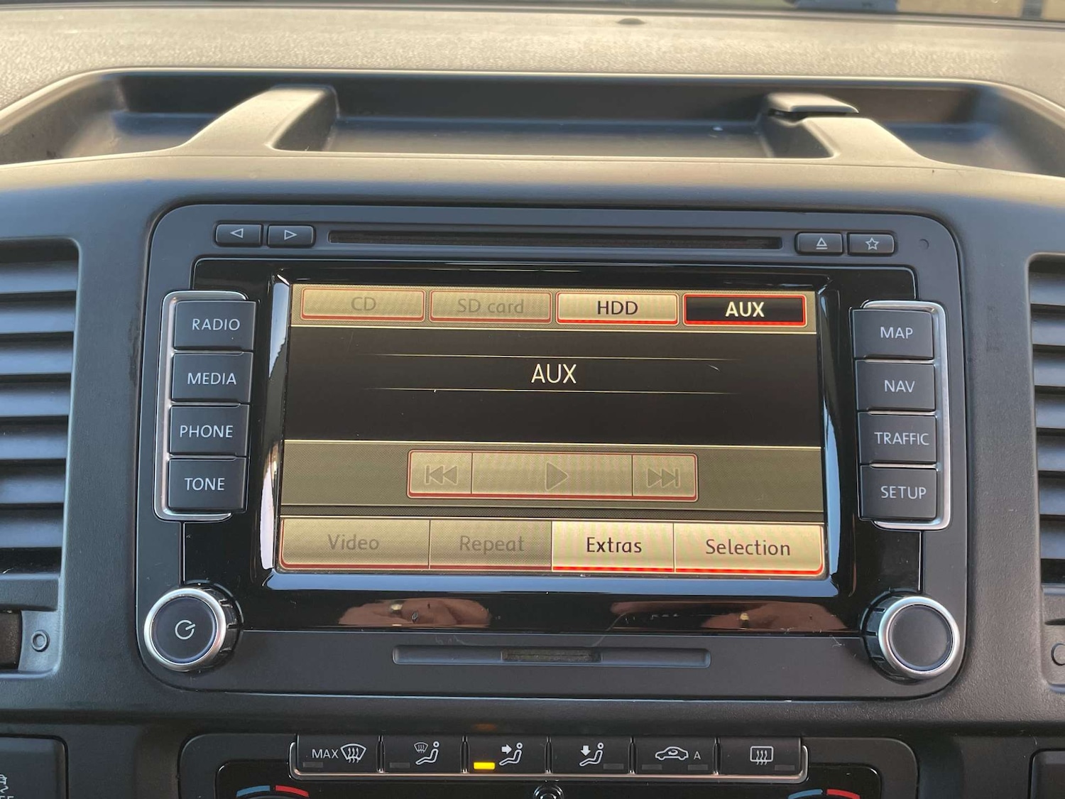 Used Volkswagen Caravelle 2011 for sale - 76737870: Photo 18