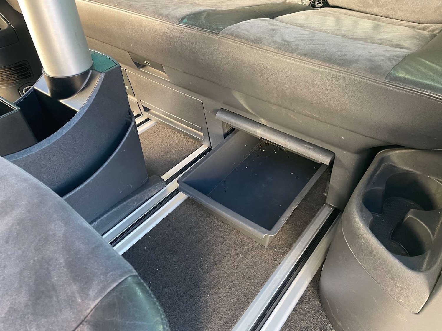 Used Volkswagen Caravelle 2011 for sale - 76737870: Photo 22