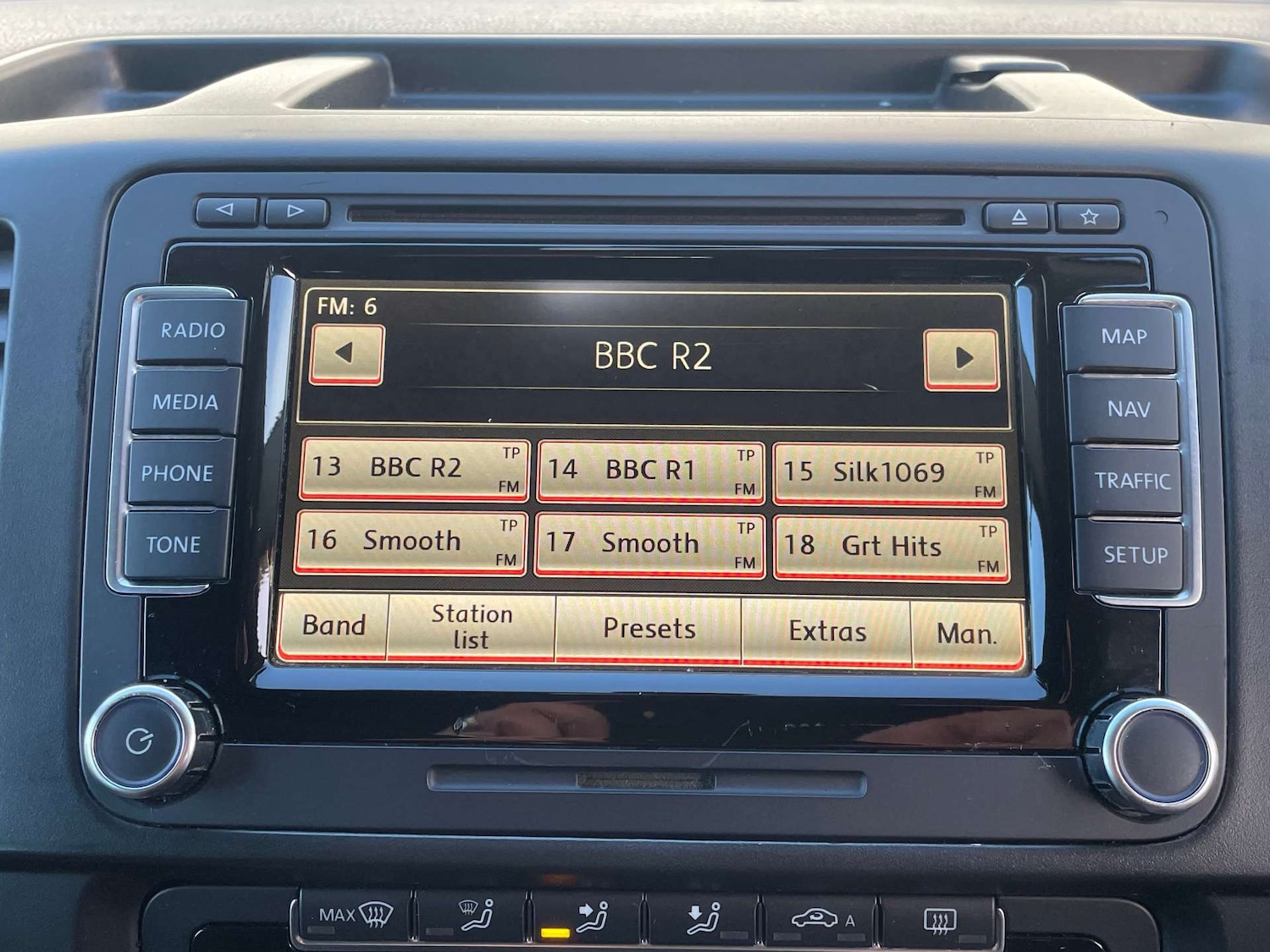 Used Volkswagen Caravelle 2011 for sale - 76737870: Photo 26