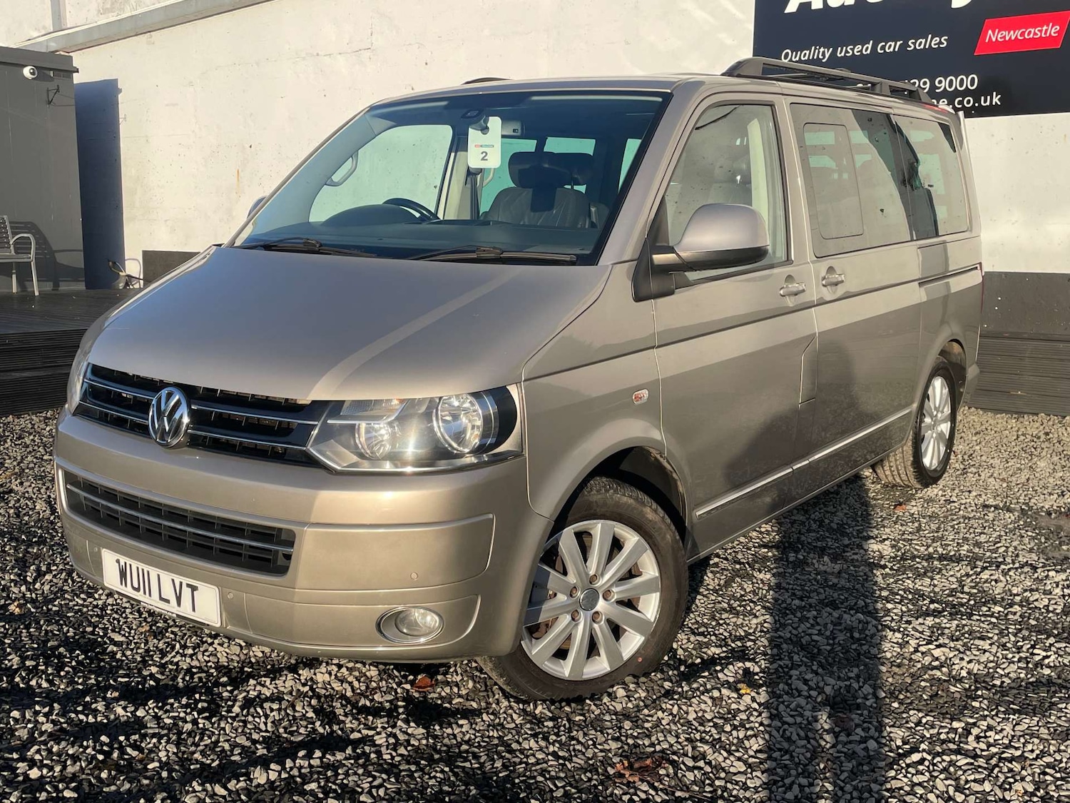 Used Volkswagen Caravelle 2011 for sale - 76737870: Photo 3
