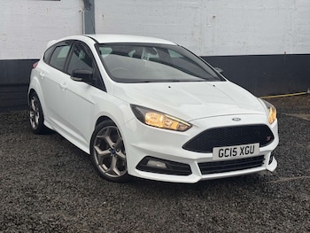 Used Ford Focus 2015 for sale - 77364286: Photo
