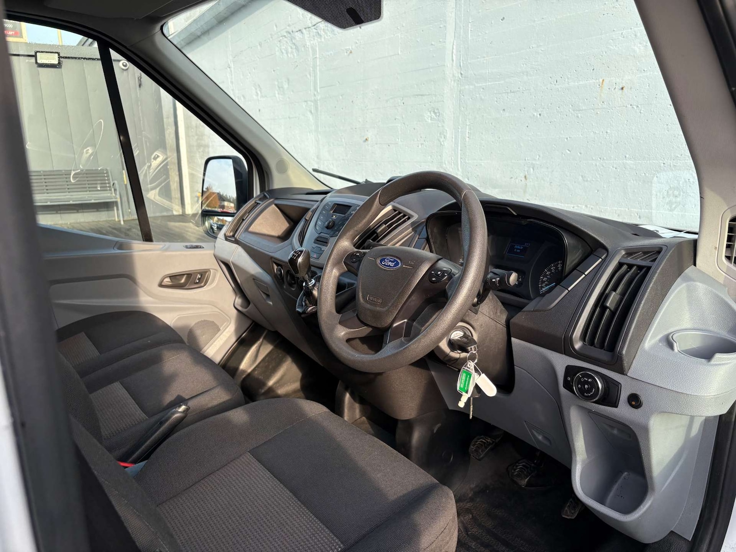 Used Ford Transit 2018 for sale - 76493570: Photo 14