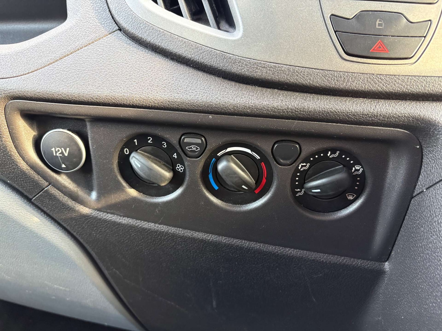 Used Ford Transit 2018 for sale - 76493570: Photo 21