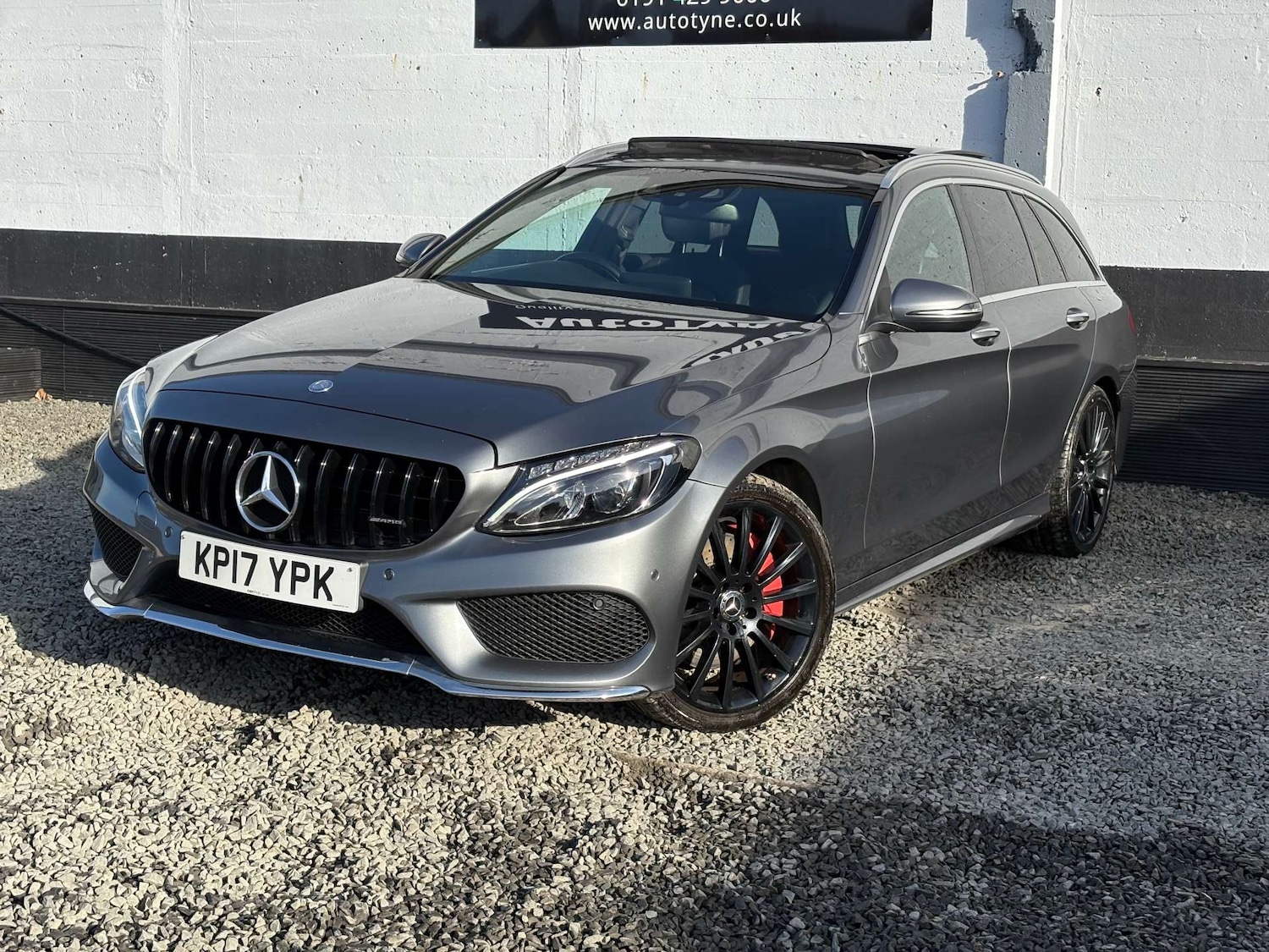 Used Mercedes-Benz C Class 2017 for sale - 76412618: Photo 3