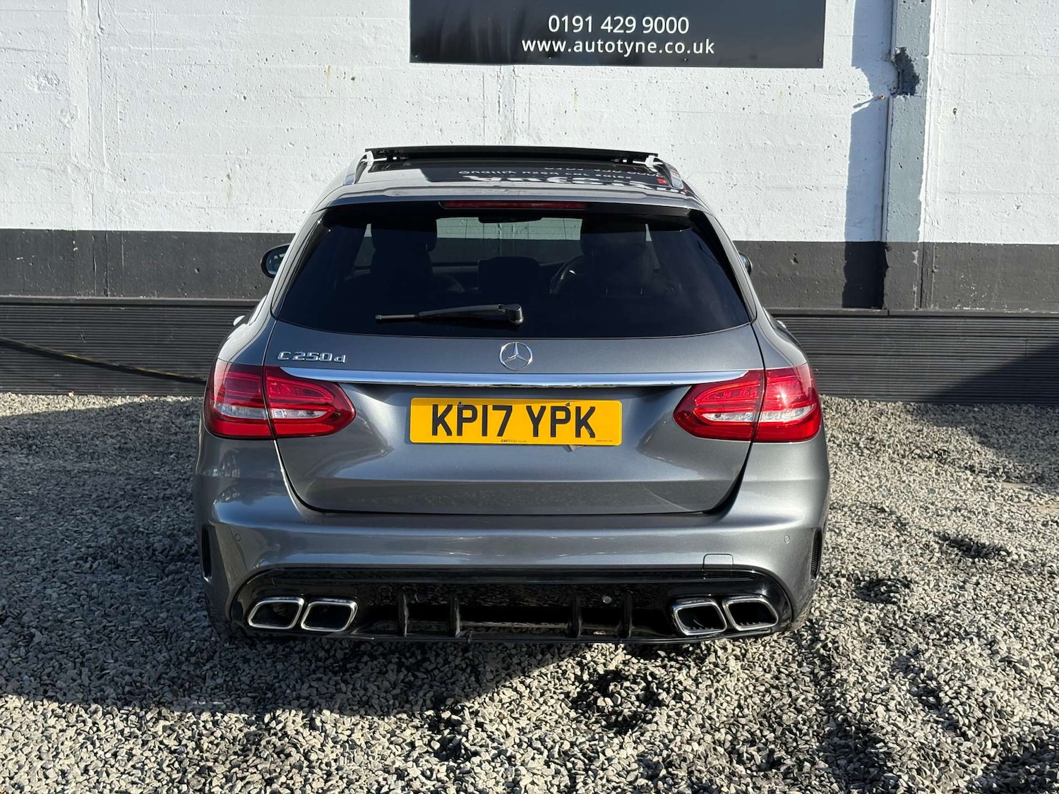 Used Mercedes-Benz C Class 2017 for sale - 76412618: Photo 6