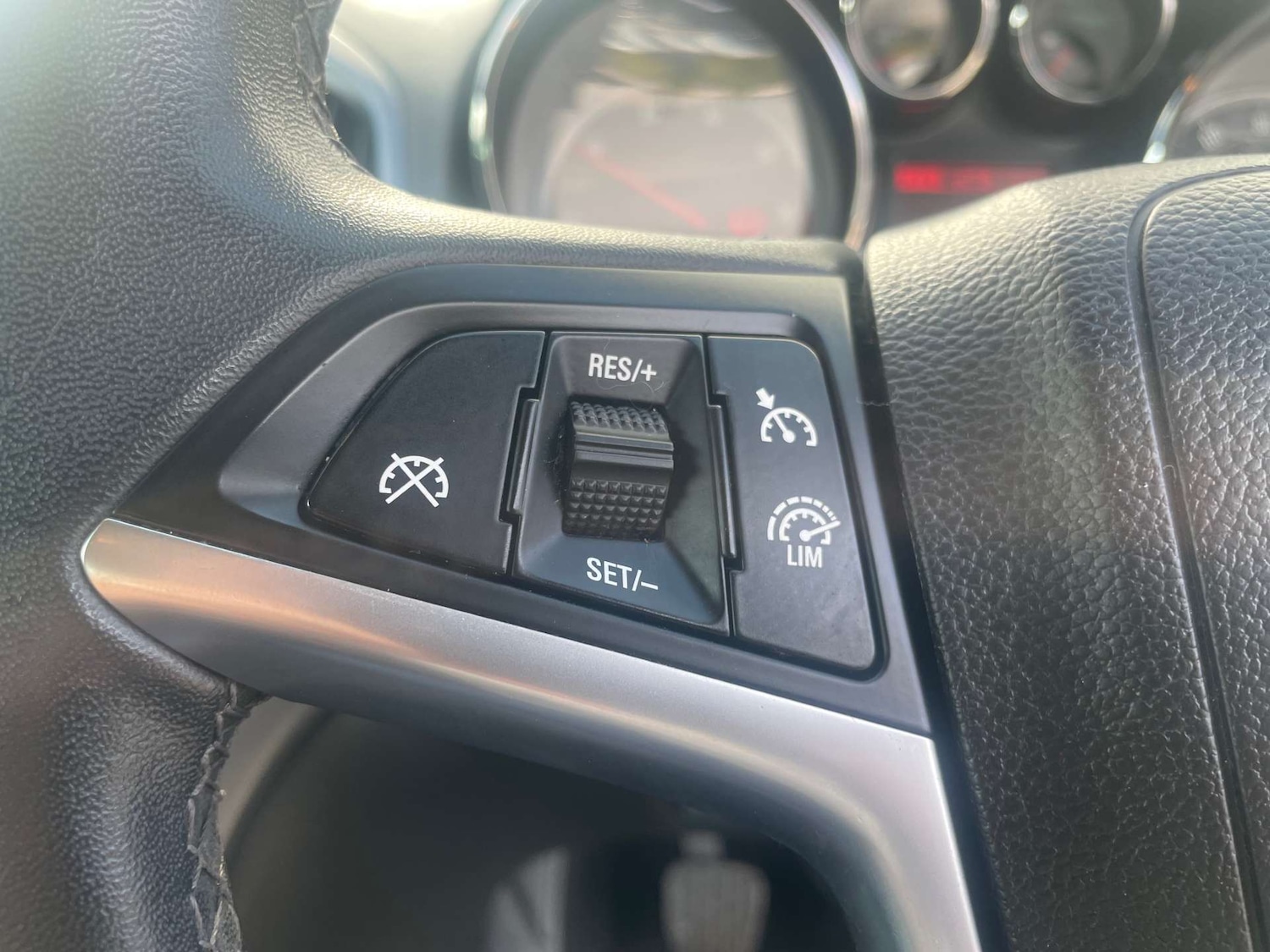 Used Vauxhall Astra 2014 for sale - 76278104: Photo 12