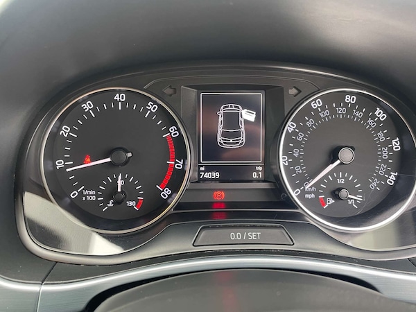 Used Skoda Fabia 2016 for sale - 76220602: Photo 16