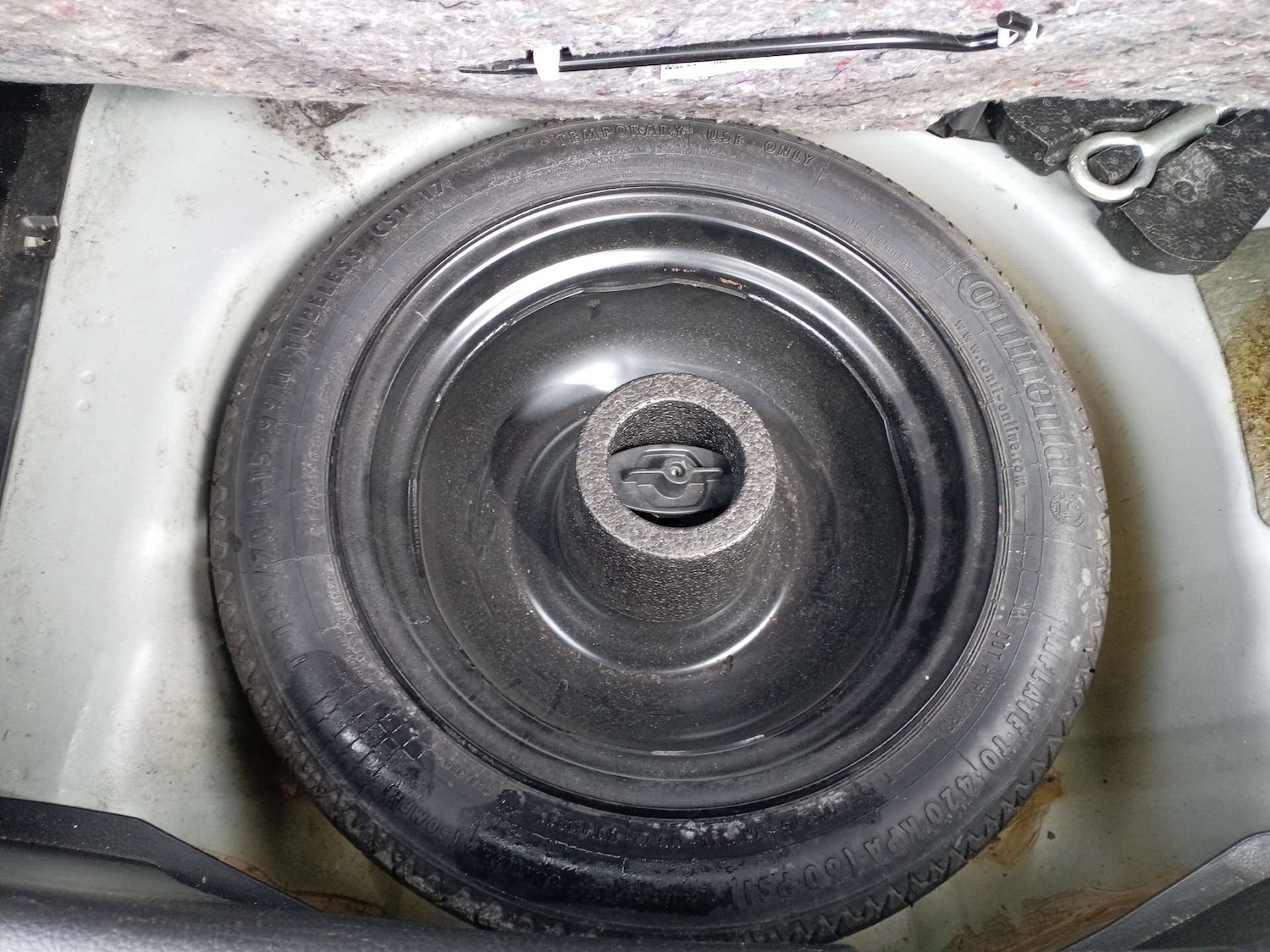 Used Suzuki Swift 2015 for sale - 76278237: Photo 9