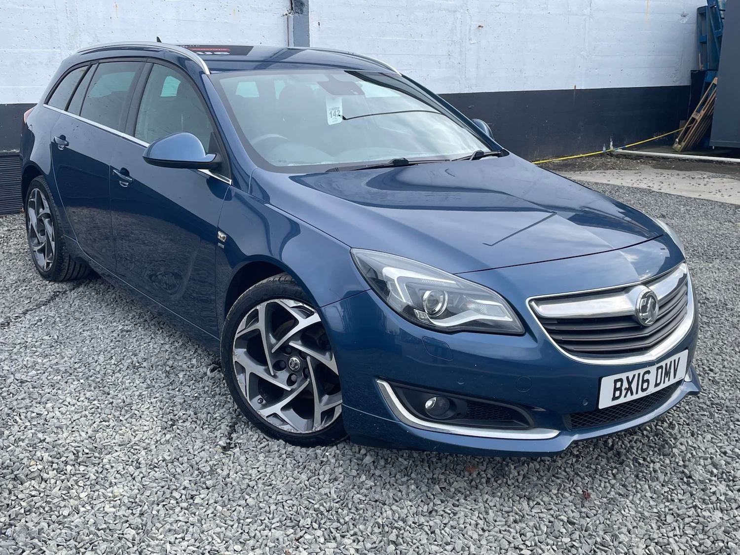 Used Vauxhall Insignia 2016 for sale - 77617109: Photo 1